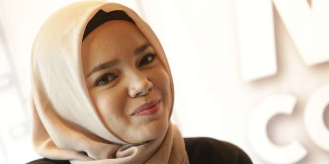 Lika-liku Perjalanan Hijrah Dewi Sandra