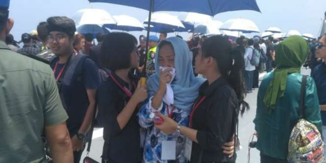 Reaksi Keluarga Korban Lion Air Saat Berada di Lokasi Jatuhnya Pesawat JT610