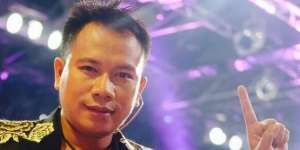 Lagi Urus Cerai Muncul Kabar Dekat dengan Senk Lotta, Ini Kata Vicky Prasetyo