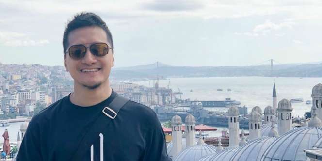 Arie Untung Ingin Ajak Roger Danuarta Pengajian Bareng 