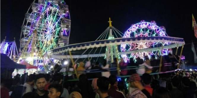 Ngeri, Detik-detik Terbaliknya Bianglala di Yogyakarta