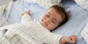 Ingin Si Kecil Cepat Tidur Pulas? Coba Trik Ini