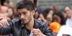 Zayn Malik Tegaskan Dirinya Bukan Pemeluk Islam