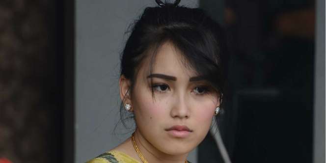 Tersadar Usai Operasi, yang Pertama Dilihat Adik Ayu Ting Ting...
