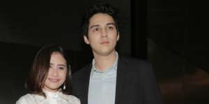 Curhat Prilly Latuconsina Setahun jadi Kekasih Maxime Bouttier