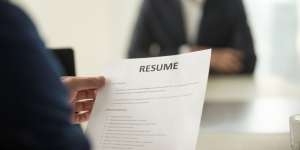Perlukah Memasukkan Keterampilan Bahasa Asing di Resume?