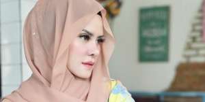 Ucapan Pertama Angel Lelga Saat Tepergok Vicky Bersama Pria Lain di Kamar