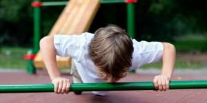 Push Up 4.150 Kali, Bocah 5 Tahun Dihadiahi Mercedes Benz