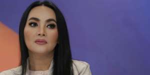 Dengar Cerita Perceraian Gisel dan Gading Martin, Dewi Gita Menangis