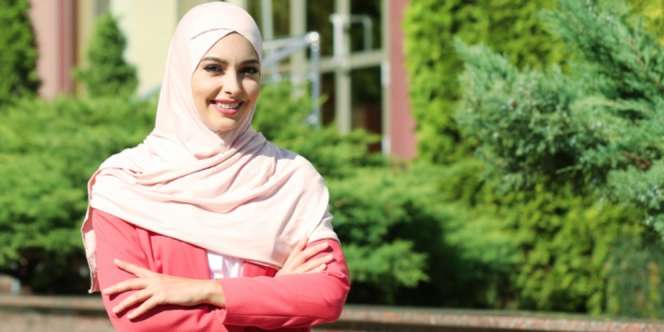 5 Ibadah yang Bikin Muslimah Semakin Cantik