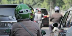 Cara Gojek Bikin Driver Wanita Lihai Berkendara