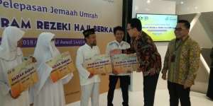 Bank Muamalat Berangkatkan 75 Nasabah Umroh