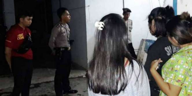 Curiga di Indekos Banyak Sepasang Muda-mudi, Pas Digerebek...