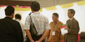 Jas `Kebesaran` Jokowi Bikin Kaesang Terpanggil