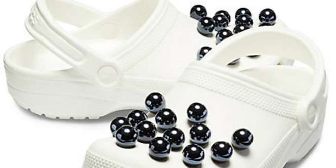 Lihat Aksesorisnya Sandal Sepatu Rp715 Ribu Ini, Mirip Bubbles?