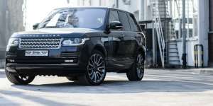 Apes, Sopir Ini Rusak 4 Range Rover Terbaru