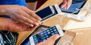 iPhone Ternyata Ponsel Favorit 'Orang Miskin' di China