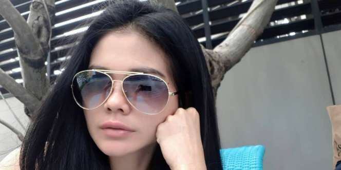Istri Cantik Berhijab, Epy Kusnandar Samakan dengan Siti Nurhaliza