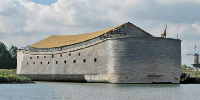 Diledek Istri, Pria Ini Ciptakan Bahtera Nuh Seukuran Aslinya