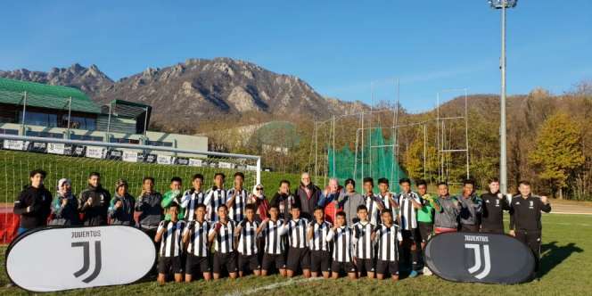 Wow! 18 Siswa SMP Berlatih di Akademi Juventus Italia