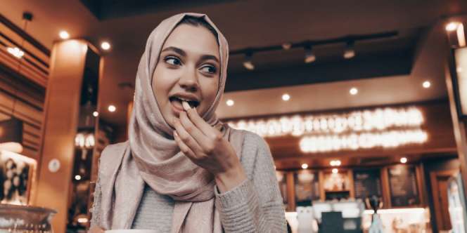 Doa Ketika Ada Makanan Diragukan Kehalalannya