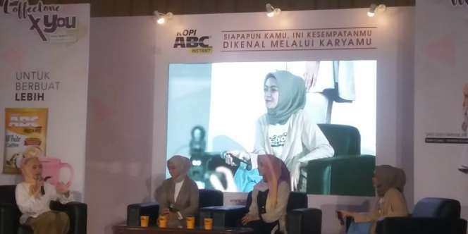 Giliran Talenta Muda Bandung Unjuk Gigi di Hijab Sketch Competition