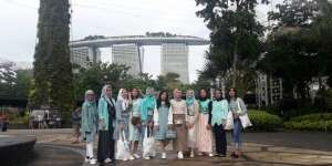 Tampil Cantik dengan Busana Turquoise di Halal DreamTrip Wardah 2018