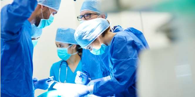 Bayi Lahir Sehat dari Rahim Hasil Transplantasi