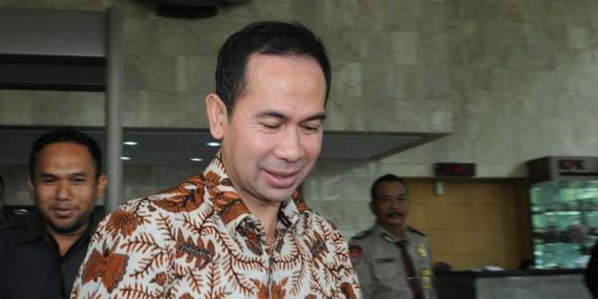Suami Airin Disebut Pernah Beri Barang Mewah ke Tiga Artis Ini