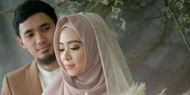 Wanita Ini Bongkar Kepribadian Lindswell Kwok