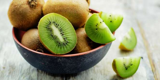 Rahasia Kiwi Bikin Kulit Tampak Sempurna