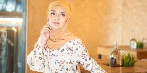 5 Cara Jitu Usir Jerawat Bandel