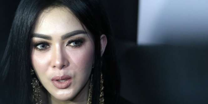 Syahrini Lamaran Hari Ini?