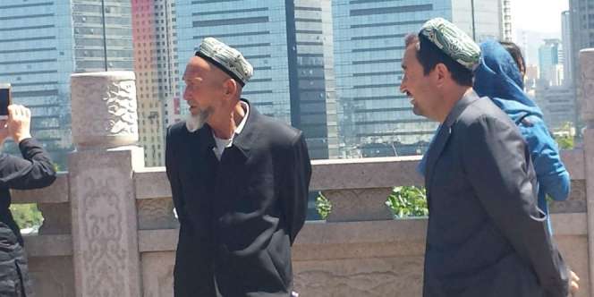 MUI Ajak Umat Islam Bantu Muslim Uighur