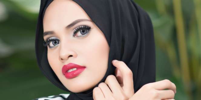 Cara Alami Memanjangkan Bulu Mata