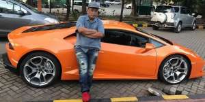 Ban Lamborghini Robek Kena Lobang, Hotman Paris Salahkan Proyek Tol Mangkrak