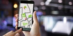 4 Kejadian Apes karena Terlalu Percaya GPS Saat Mengemudi