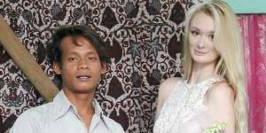 Panggilan Sayang Pria Muntilan dan Bule Cantik, Kira-kira Apa?
