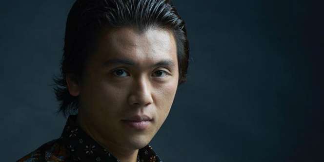 Deretan Wanita Cantik dalam Kehidupan Reino Barack