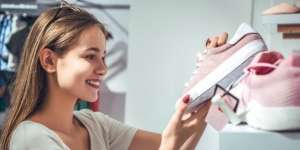 Koleksi Sepatu Anyar di Tahun Baru, 'Buy One Get One', Sikat!