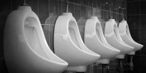 Urine Kamu Berbusa? Ini Penyebabnya
