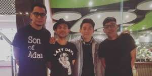 Tsunami Anyer, Personel Band Seventeen Tewas