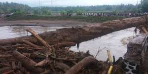 Bali Diterjang Banjir Bandang, Akses Gilimanuk-Denpasar 