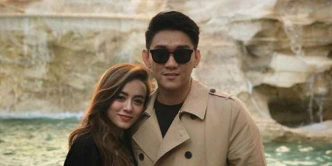 Ucapan Haru Ifan Seventeen Susul Istri yang Selamat dari Tsunami Banten