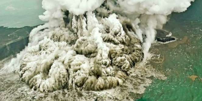 BMKG Kepung Gunung Anak Krakatau dengan 6 Seismograf