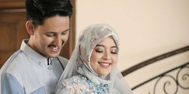 Tasya Kamila Tampil Cantik Berhijab di Tasyakuran Kehamilan