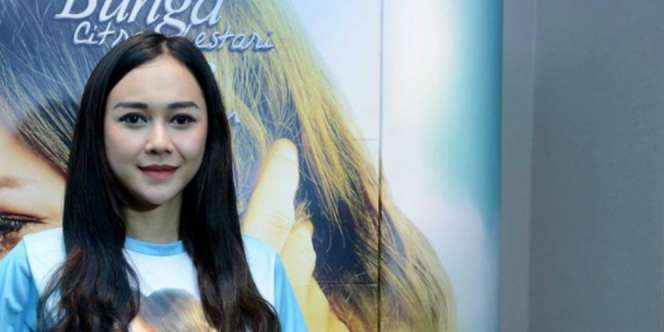 Dikabarkan Sudah Menikah, Perut Aura Kasih Jadi Perbincangan