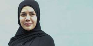 Terungkap! Ini Alasan Nikita Mirzani Lepas Hijab