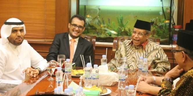 Dubes Saudi yang Baru Datangi PBNU