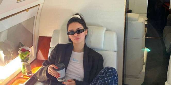 Gaya Outfit Seleb Hollywood Saat Naik Private Jet, Kece Abis!